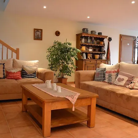 Alojamento de Acomodação e Pequeno-almoço D'hôtes S'burehiesel Schillersdorf